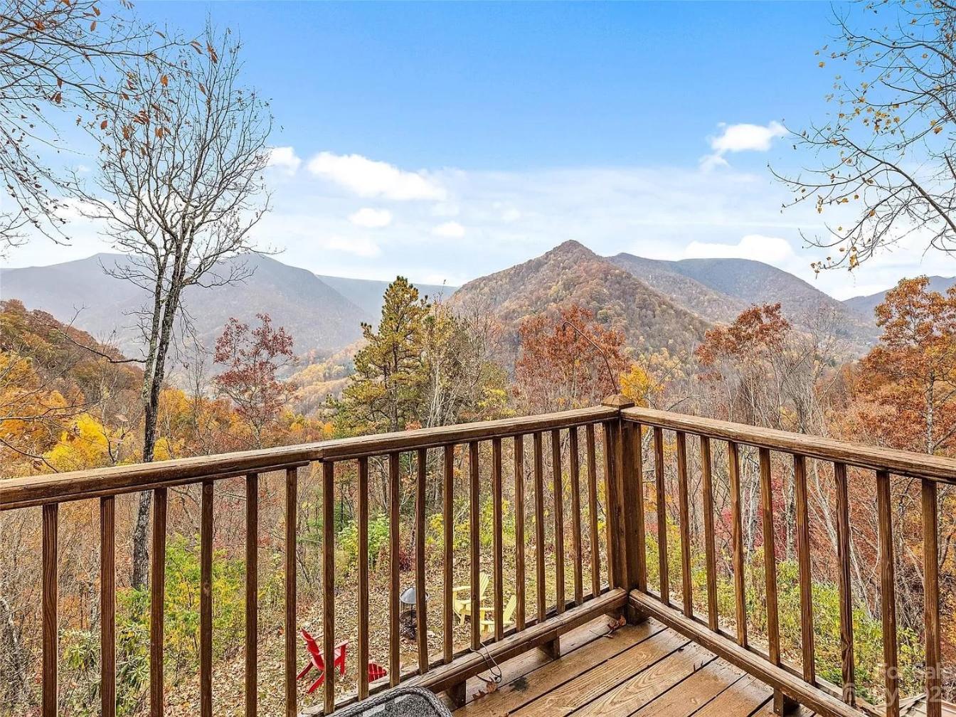 Maggie Valley Cabin With Beautiful Mountain Views, Hottub, Pet Friendly, Gameroom, Fireplace Exterior foto
